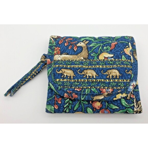 VINTAGE Vera Bradley Trifold Wallet ANIMAL KINGDOM Retired Pattern Quilted - Picture 1 of 5